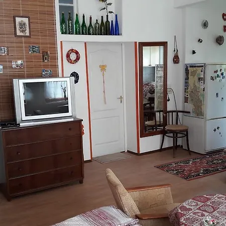 Sasfeszek Apartment